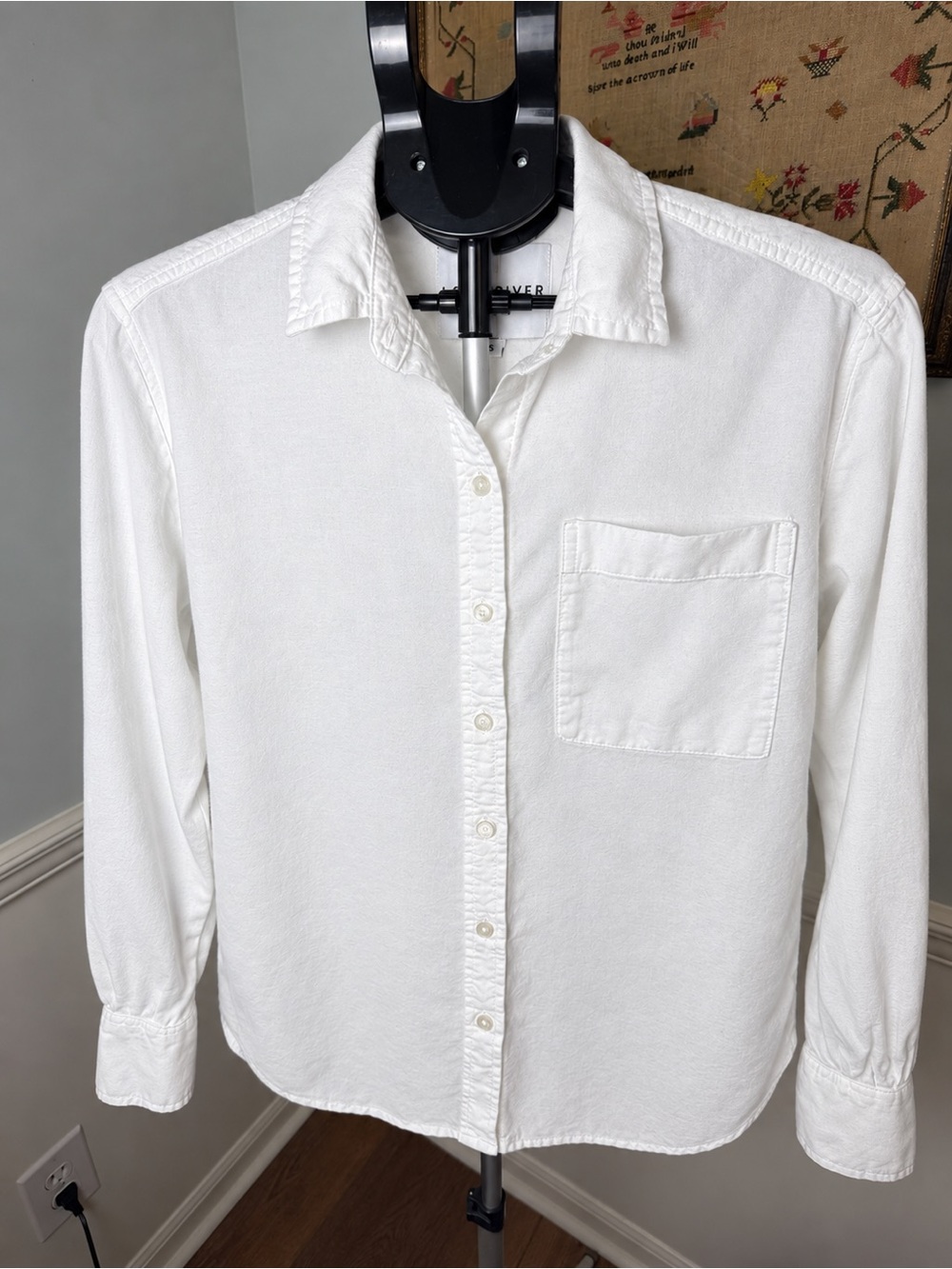 Lola River White Tencel Lyocell Button Down Shirt Size Small